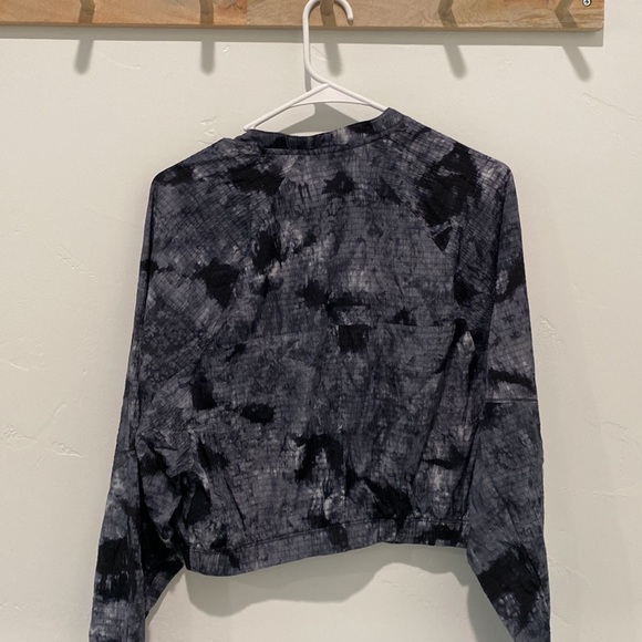 Gymshark Cropped Jacket - Picture 5 of 9